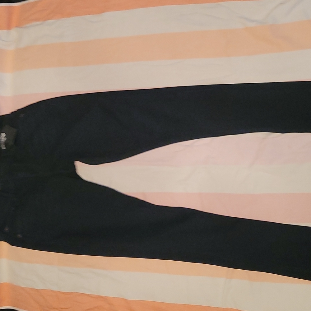 Express Jeans-- Size 2R- Mid Rise STRETCH Black denim pants